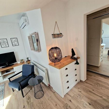 Studio Apartman Varadero بييلوفار المظهر الخارجي الصورة