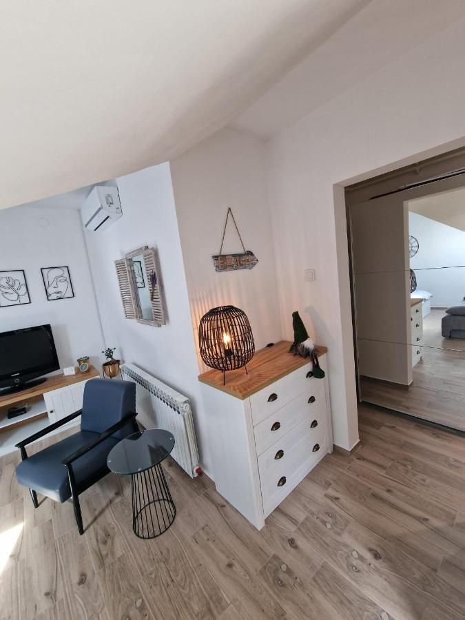Studio Apartman Varadero بييلوفار المظهر الخارجي الصورة
